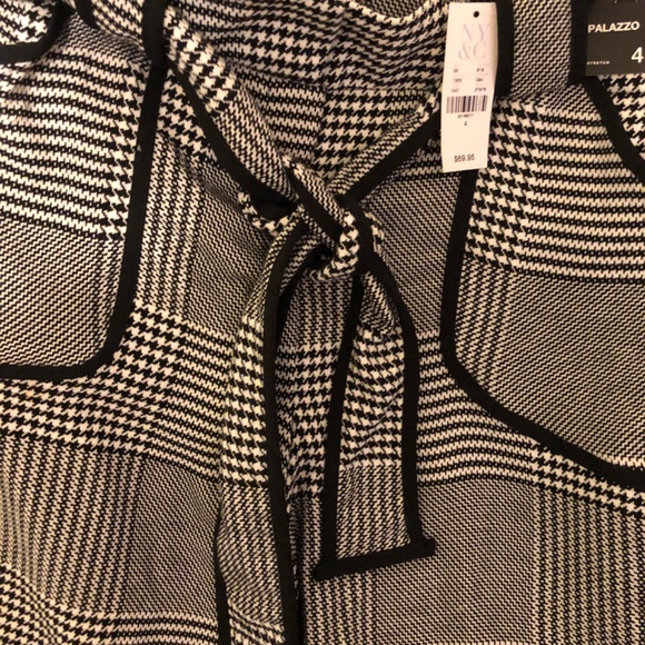 Just in SALE NY & COMPANY Herringbone Palazzo dress pants with tags - Picture 3 of 6